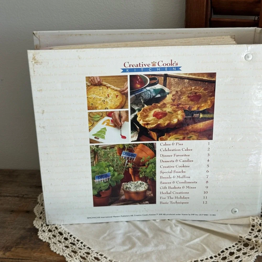 Vintage Creative Cook's Kitchen Recipe Card Binder IMP 1998 Full Set 12 Tabs